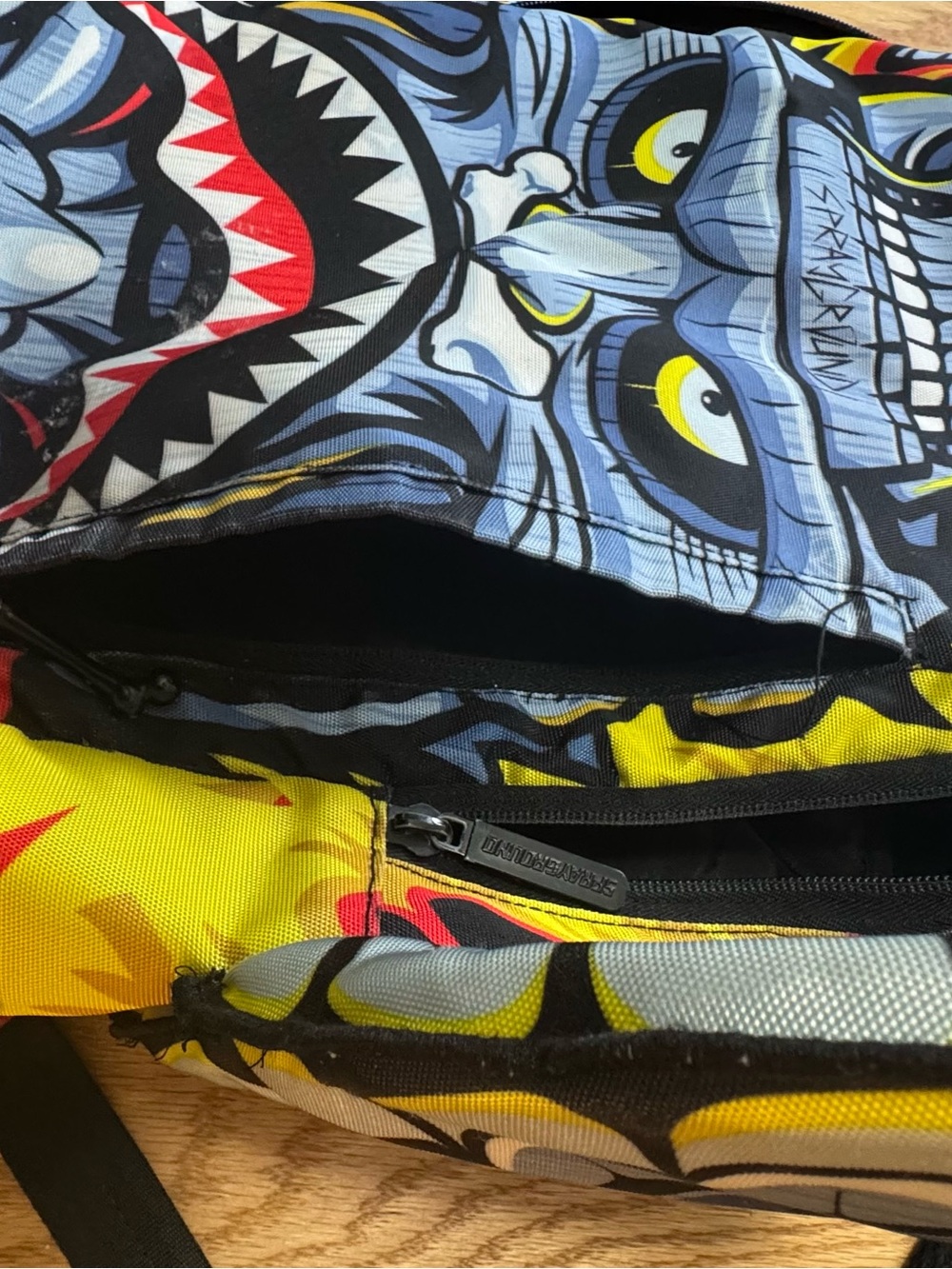 Sprayground Apache 2.0 Headhunter Wings Backpack - Rare/Discontinued - Picture 5 of 10
